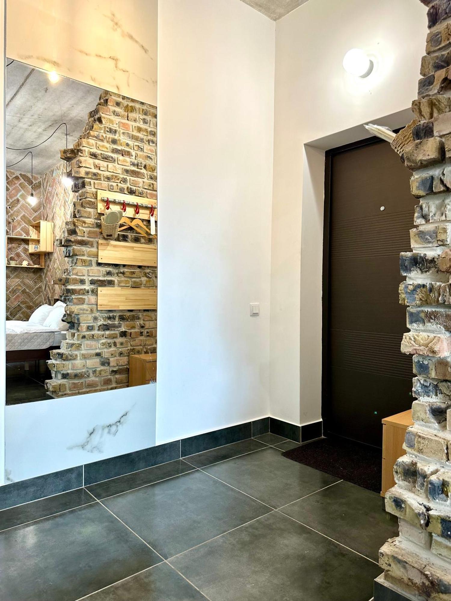 Comfortable Apartments With A Coffee Machine In The City Centre, Zlata Plaza Rivne Buitenkant foto